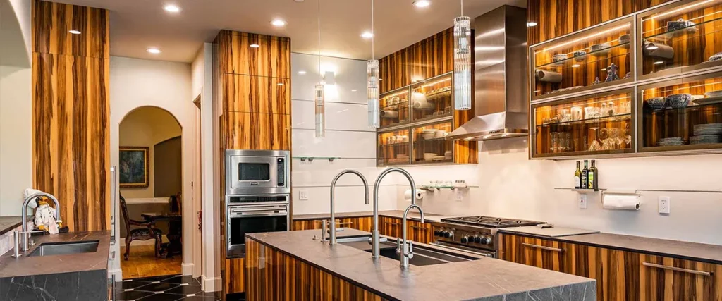 Luxury Lifestyle in Bandra West Mumbai