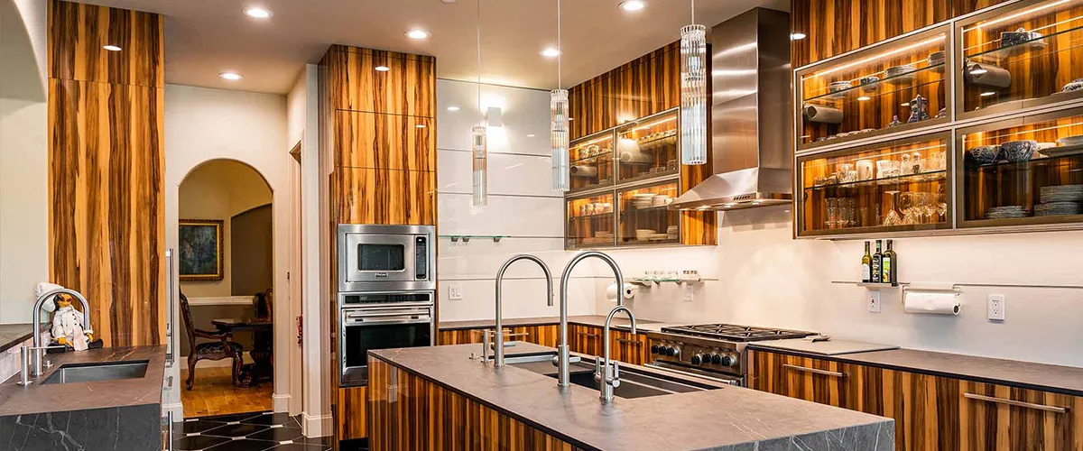 Luxury Lifestyle in Bandra West Mumbai